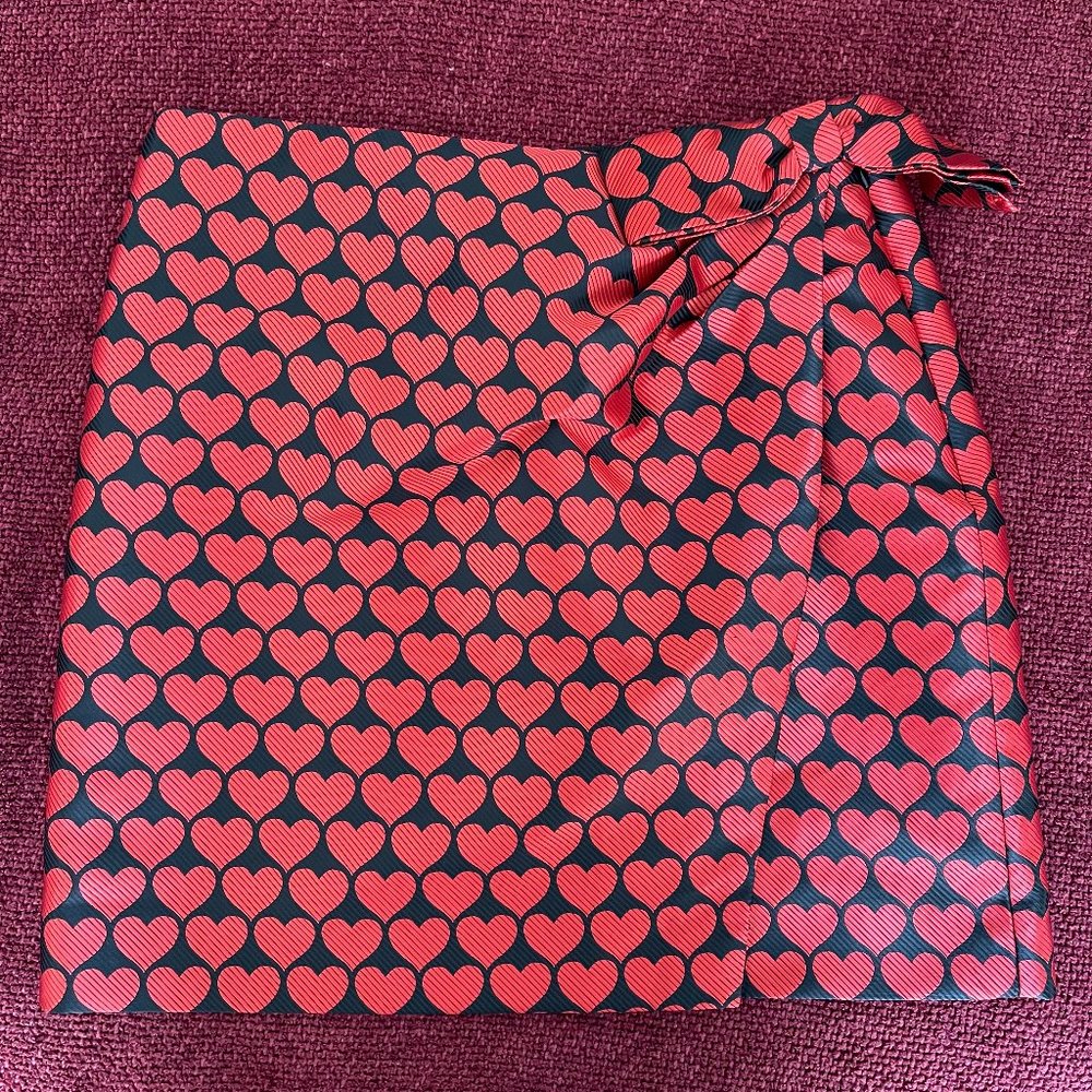 Cute Heart mini skirt J Crew size 10